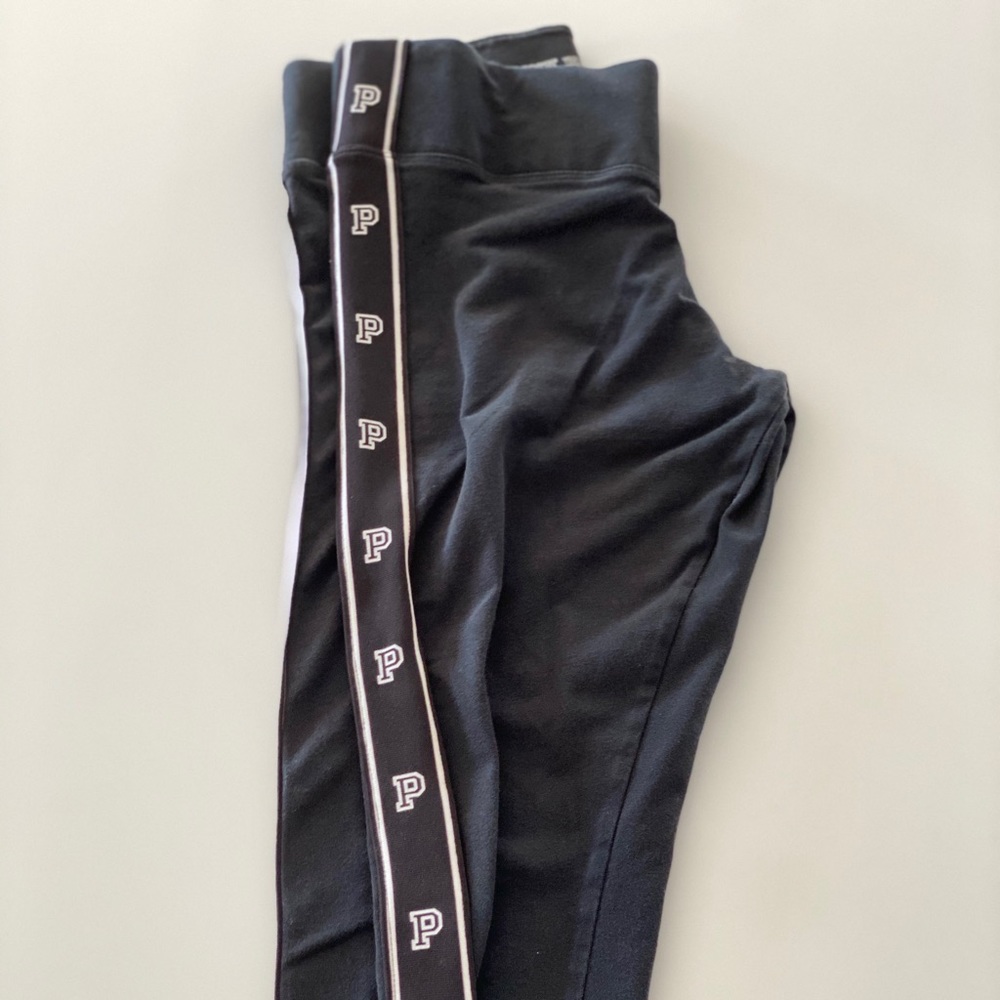 Victoria secrets yoga leggings